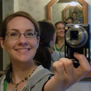 Meet your Posher, Lellowcottage!